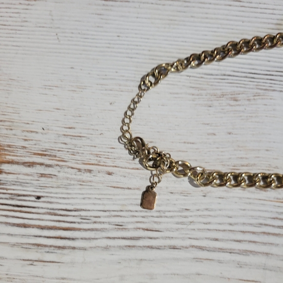 Goldtone Fashion Necklace with Stone Detail - Picture 6 of 7